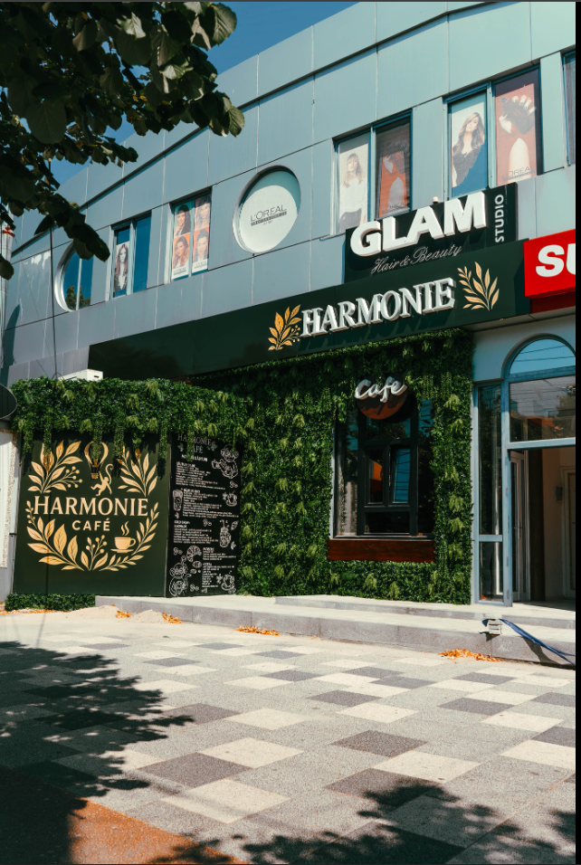 Harmonie Café exterior